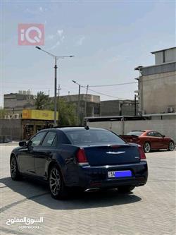 کرایسلەر 300